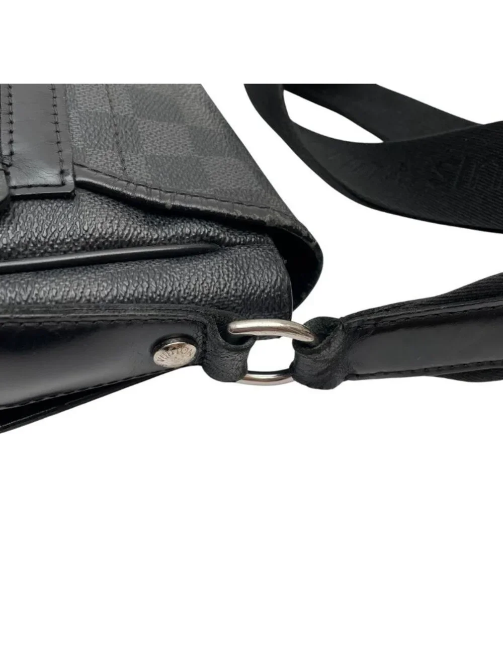 Louis Vuitton Damier Graphite Daniel MM Shoulder